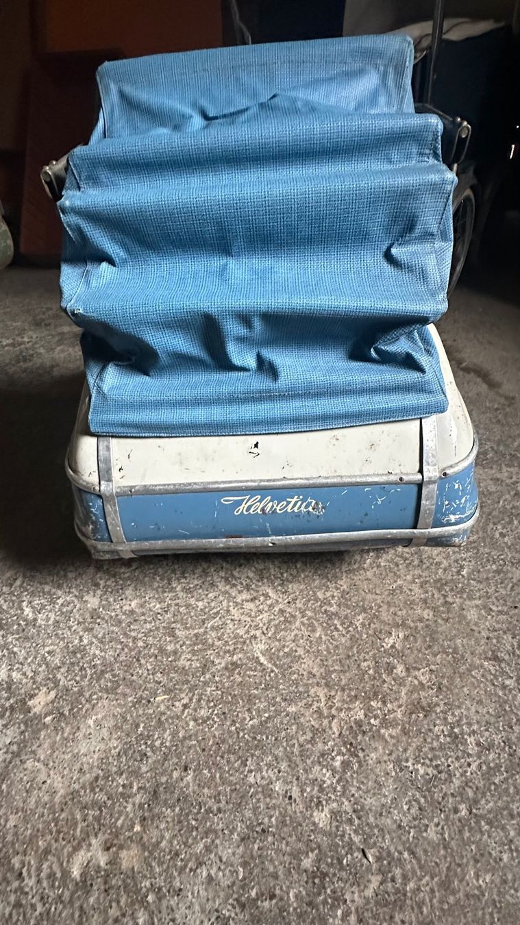 Carrozzine per bambole: Vintage Kinderwagen – Usato da Würenlos venduto da Sa_li 3