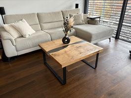 Couchtisch / Epoxidharz Tisch / Rivertable / Salontisch