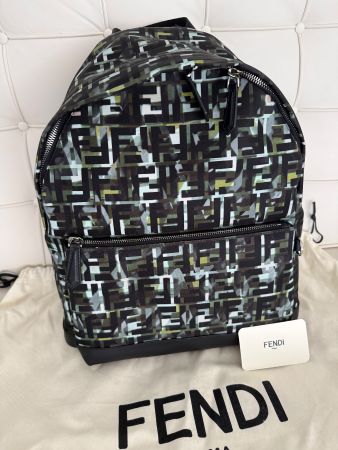 Designer Rucksack von Fendi – FF Camouflage Print, Neuwertig