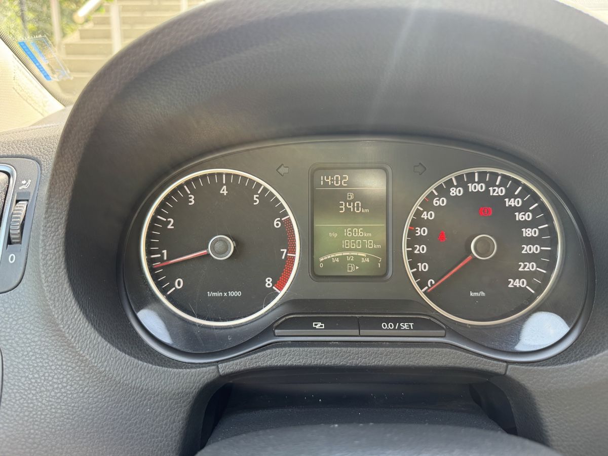 VW Autos: Polo 1.2 TSI – Gebraucht aus Romont FR von Djeb7 8