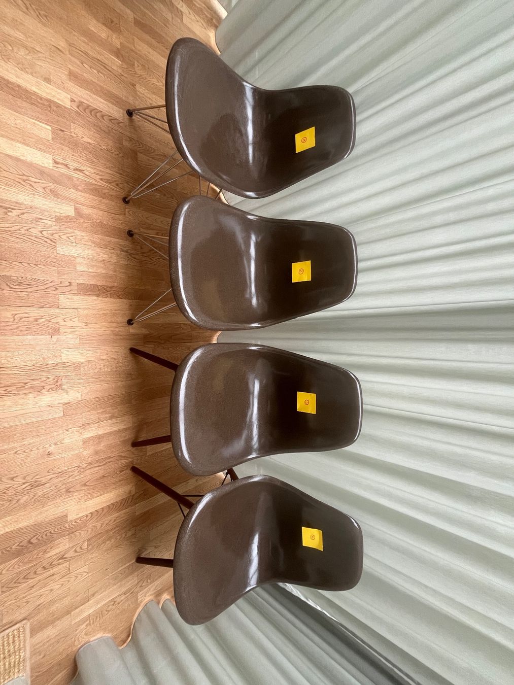 Eames Sedie: Eames SideChair, seal brown | Nr. 3 – Usato da Lotzwil venduto da Regain 4