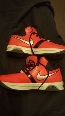 Nike Scarpe da uomo: NIKE TURNSCHUHE – Usato da GLARUS venduto da Glarus4