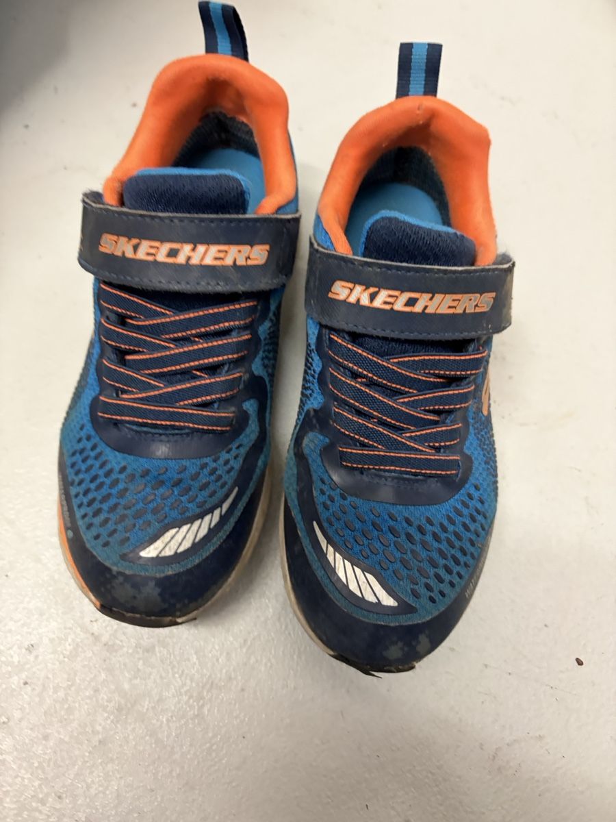 Skechers Schuhe für Jungen: Skechers Kinder Turnschuhe – Gebraucht aus Röschenz von rah_8hkj