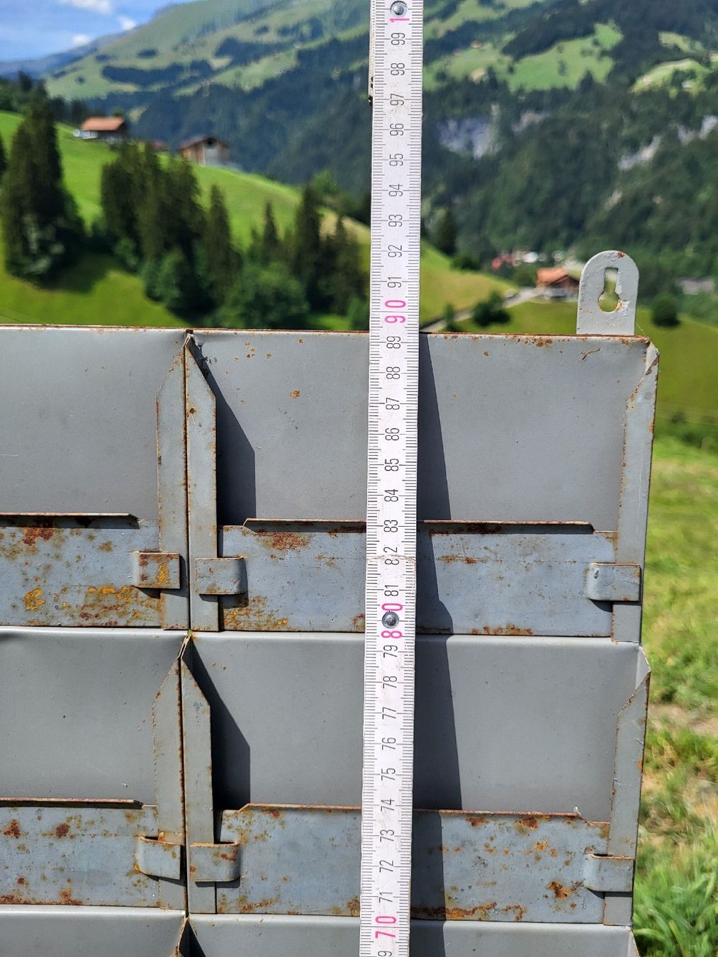 Ladenausstattungen & Messebau: postkartenhalter antik, fotohalter, industrie, – Gebraucht aus Frutigen von Tipp1 1