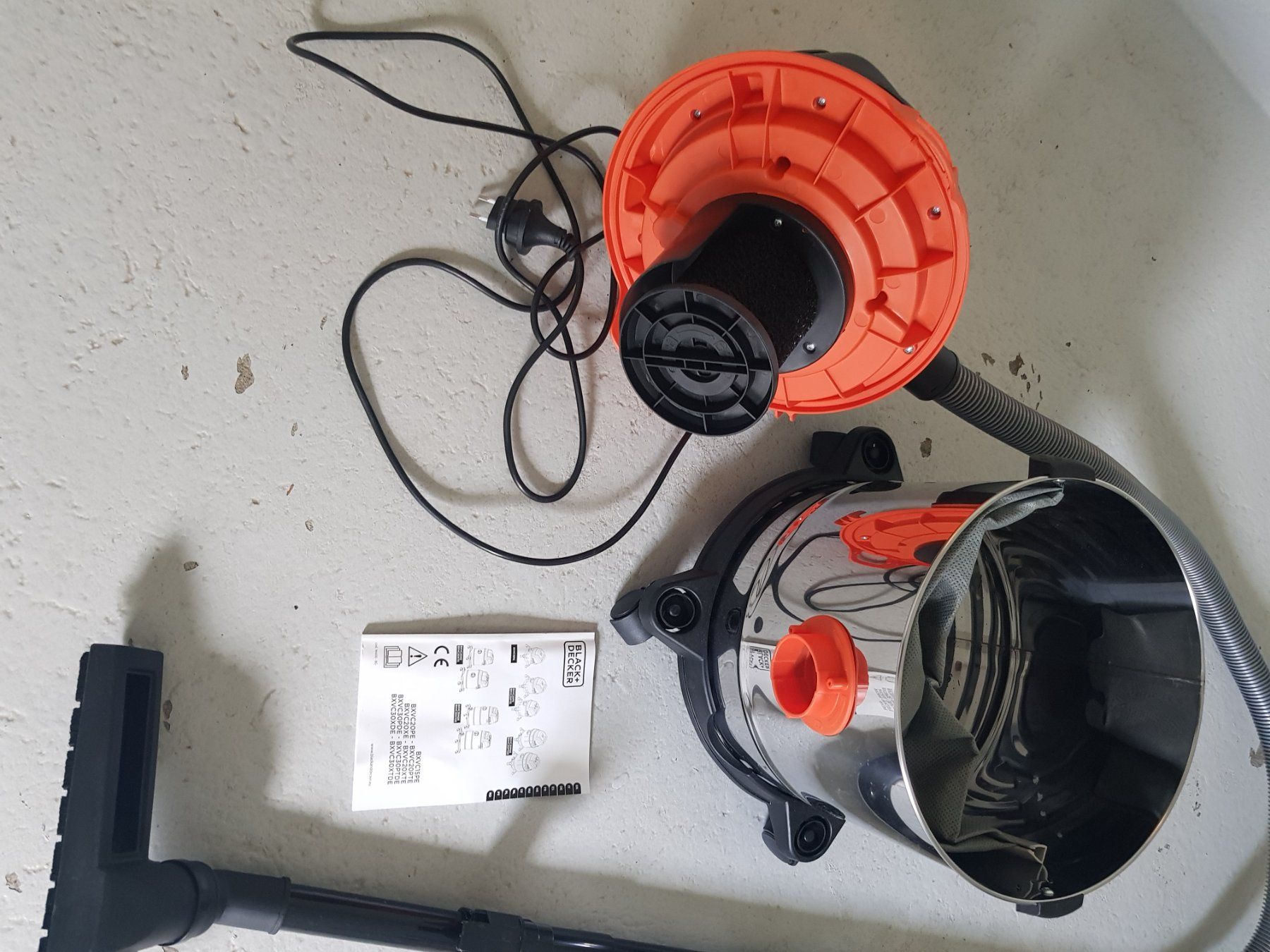 Aspirapolveri & Accessori: vacuum cleaner – Usato da Oberwil b. Zug venduto da jriobo 4