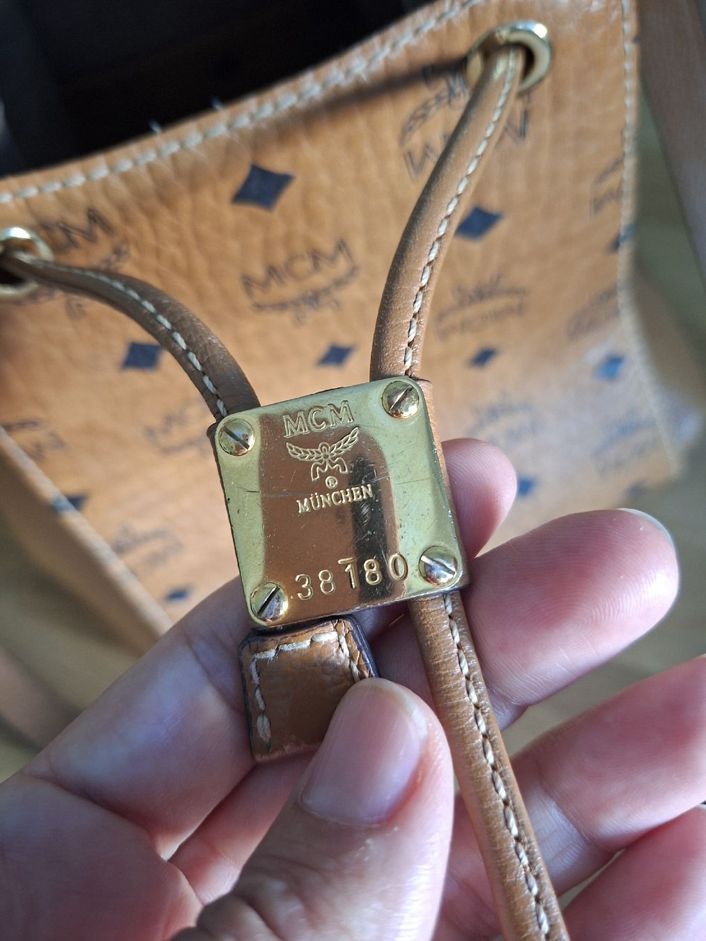 Mcm Taschen für Damen: MCM Umhängetasche – Gebraucht aus Riehen von jlj_st82 7