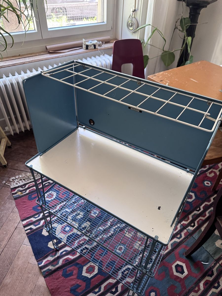 Scaffali: Beanstalk Kamp Kitchen – Usato da Bern venduto da honolalu 1