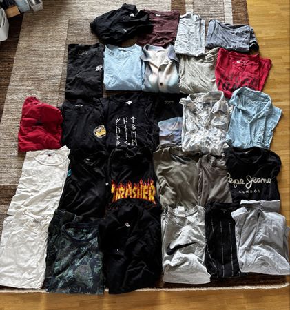 27 T-Shirts Herren ab 1.-
