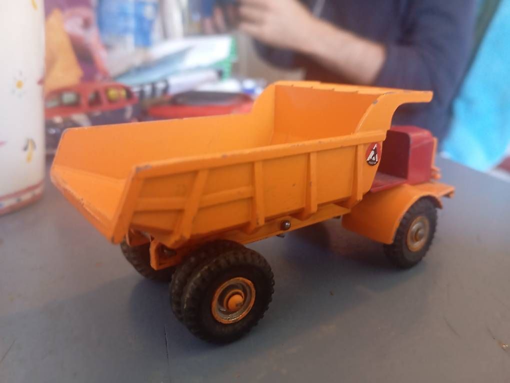 Modellini d'auto: Budgie euclid dump Truck – Usato da Basel venduto da Petergunn 1