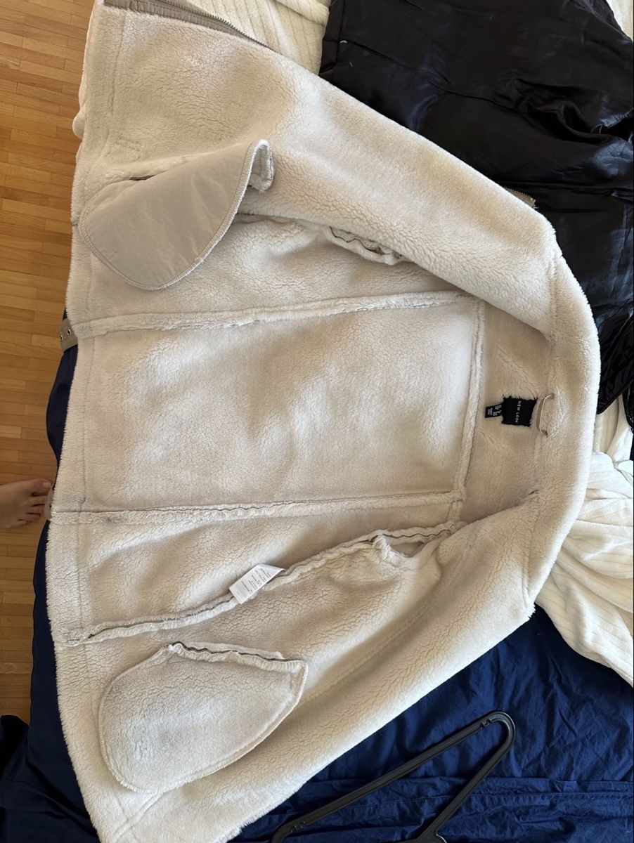 New Look Giacche: New Look Aviator Jacket beige EU 36 used condition – Usato da Luins venduto da vvs_7kqr 3