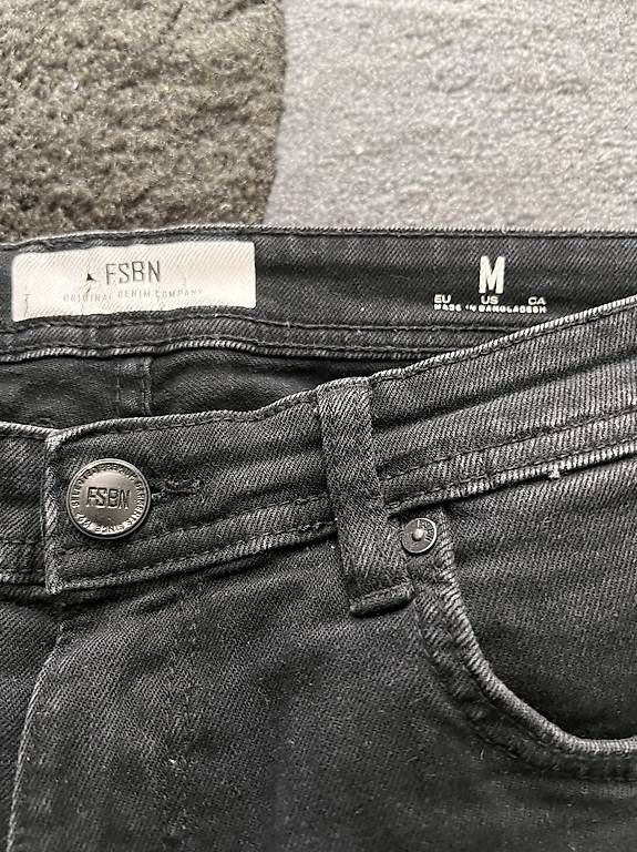 Pantalons: Short FSBN – D'occasion à Bussigny par all_7l88 1
