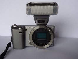 Sony NEX 5 ____ 14,2 MP _____BODY______Blitz