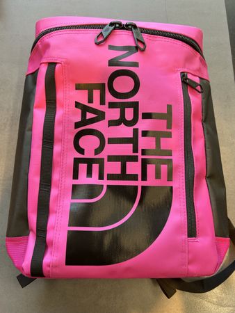 The North Face Rucksack pink neuwertig