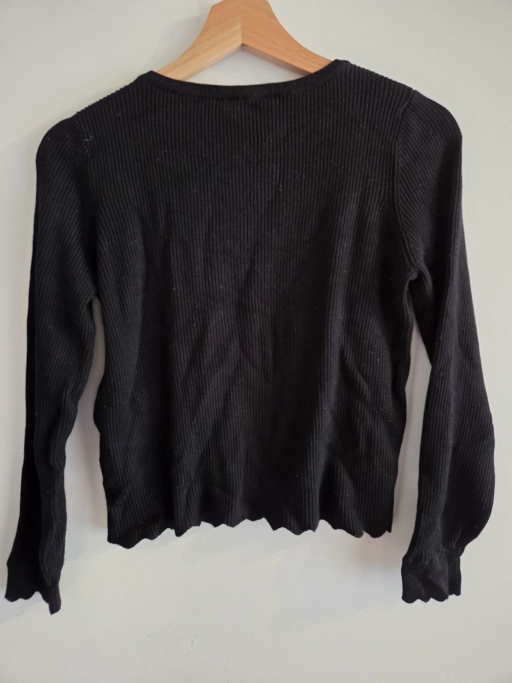 Maglioni & Felpe: Damen Pullover schwarz Grösse M, guter Zustand – Usato da Rüti ZH venduto da Sondanelle 1