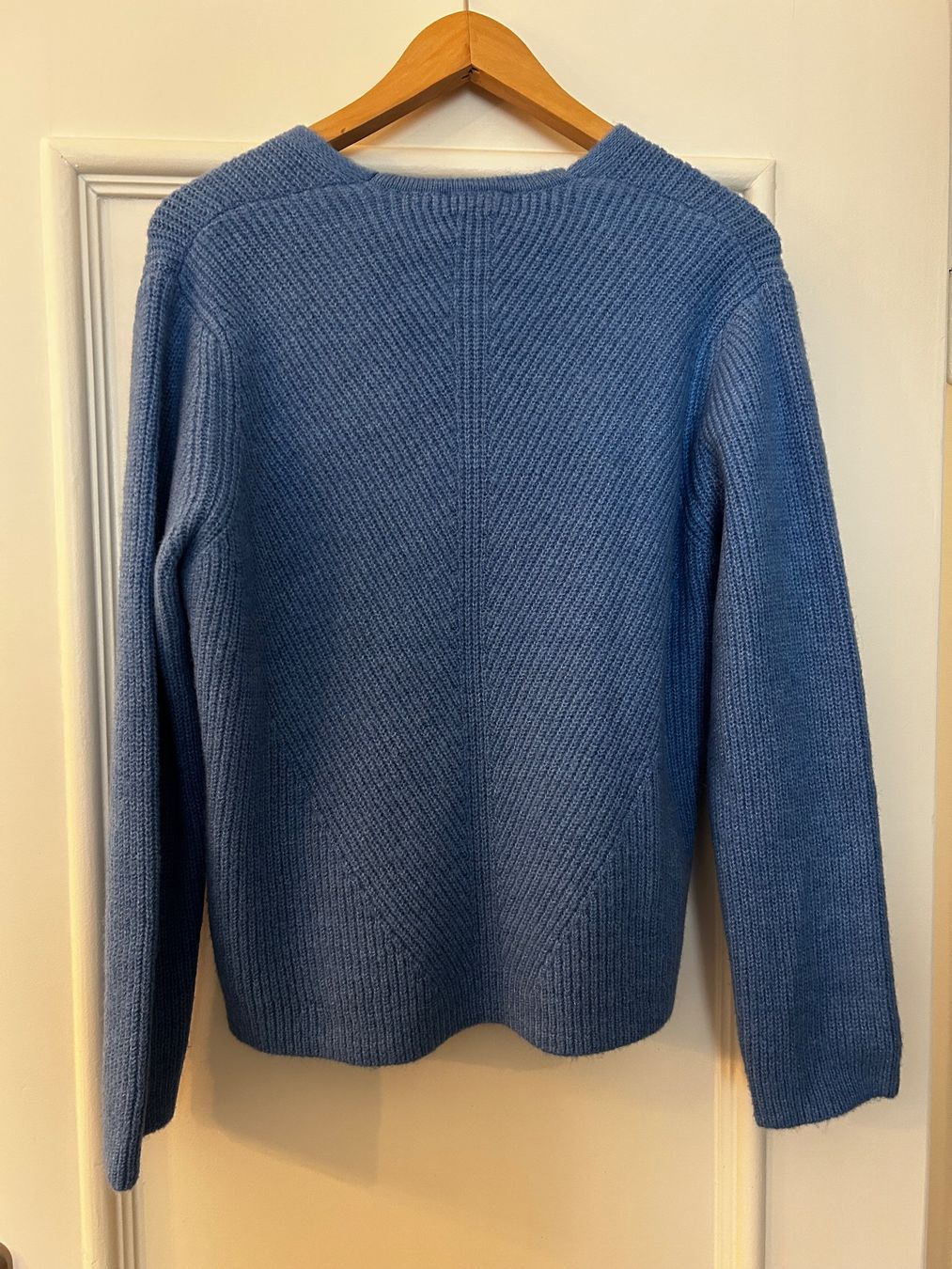 More & More Maglioni & Felpe: MORE & MORE Pullover: Gr. 38, hellblau, V-Ausschnitt (neu) – Nuovo (secondo la descrizione) da Basel venduto da Interstellar85 3