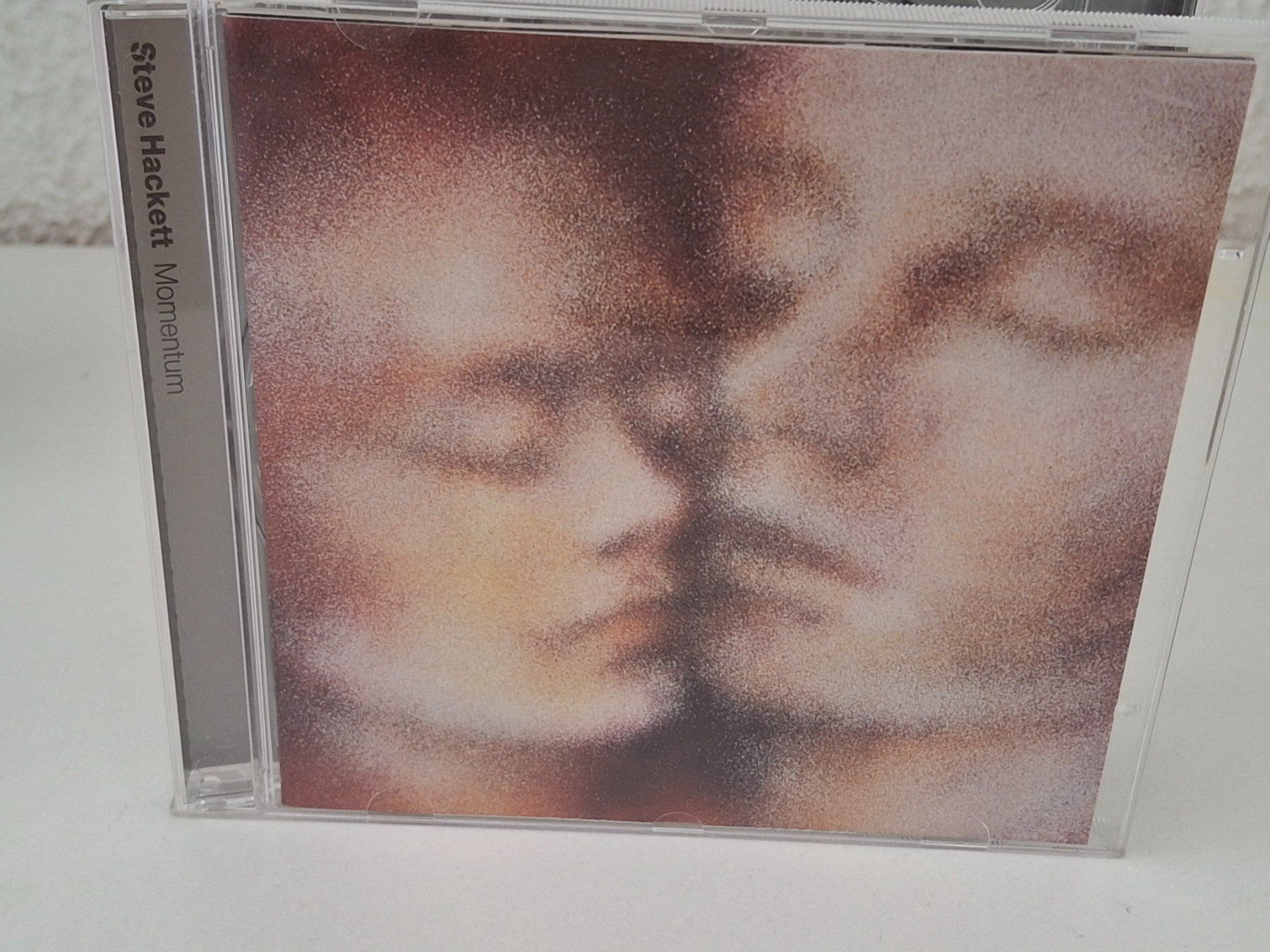 CD: CD Steve Hackett - Momentum .✨ – Usato da Aarberg venduto da Jackup1