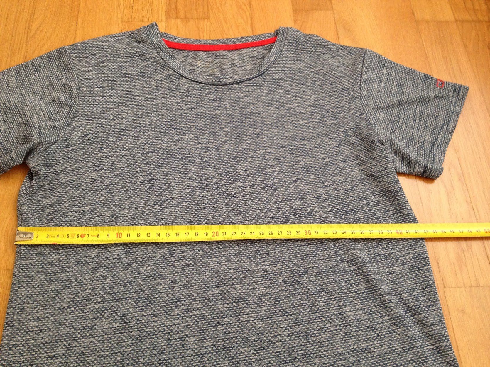 T-Shirts: Sport Shirt – Gebraucht aus Dübendorf von Fip05 2
