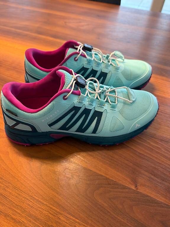 Mckinley Damenschuhe: Neue Trekkingschuhe Mc Kinley – Neu (gemäss Beschreibung) aus Wetzikon ZH von Similo331 2