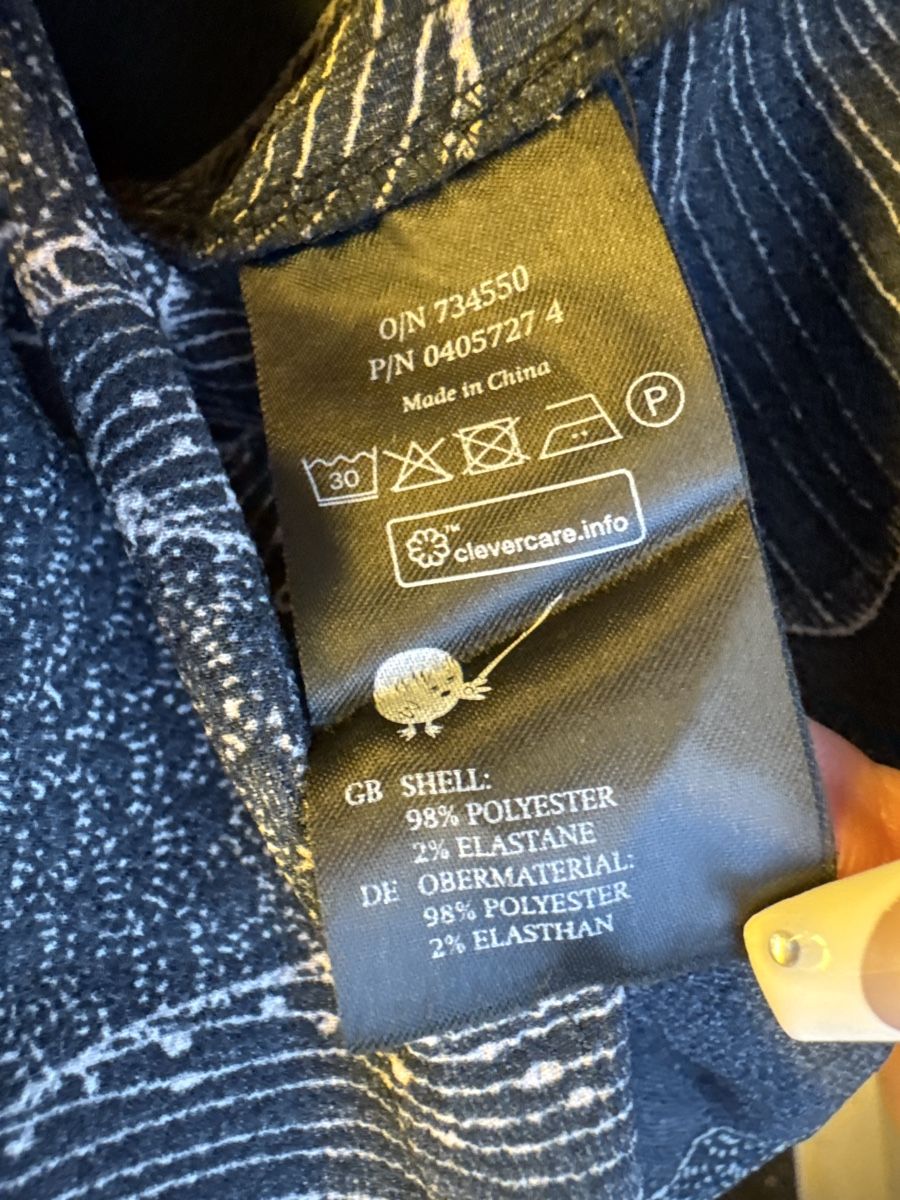 Monki Vestiti: Monki Kleid Oversized Blumenmuster Schwarz – Usato da Gibswil venduto da Engelsgleich 3