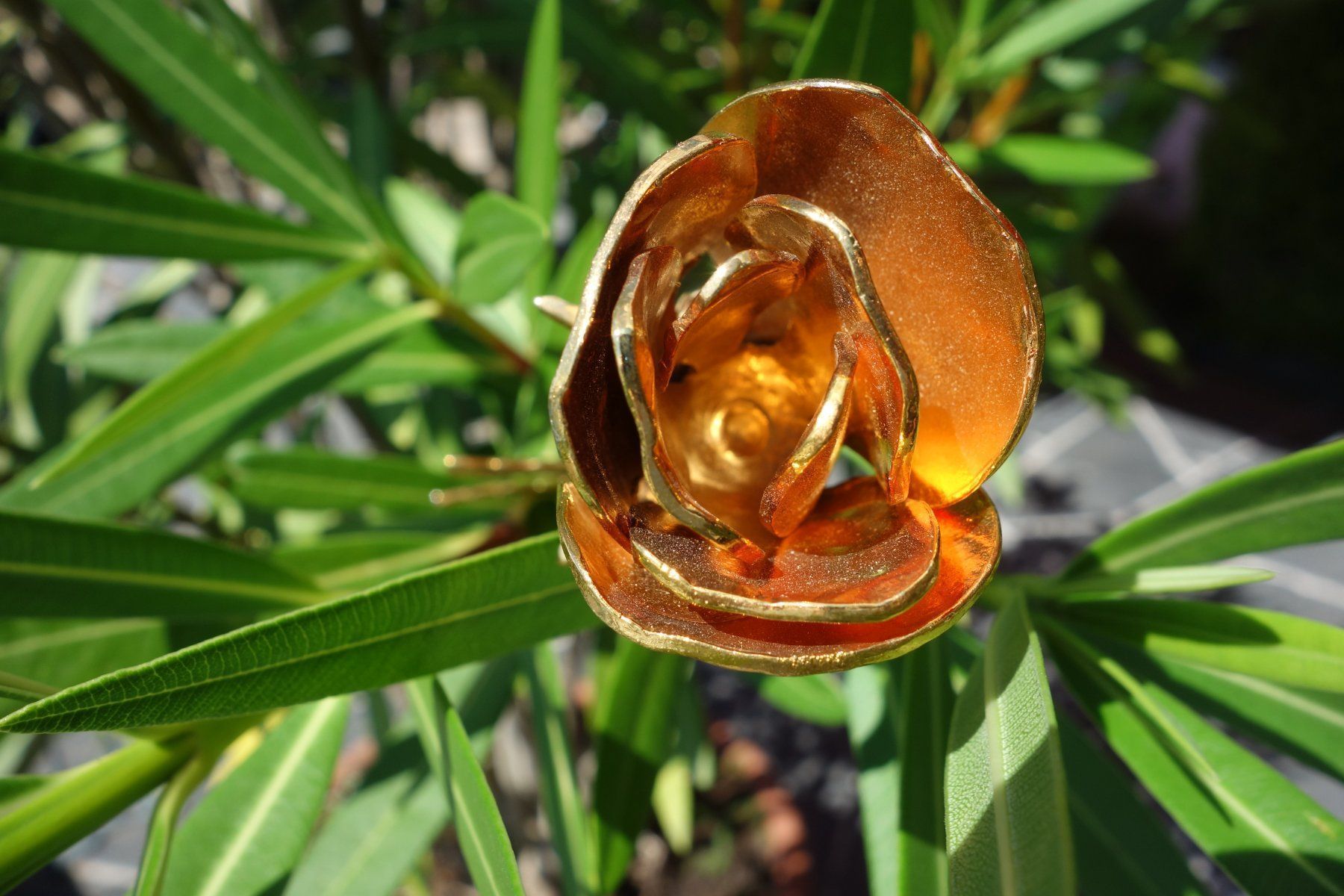 Altri gioielli: Rose "goldfarben" Zinn – Usato da Weggis venduto da Giorgio3005 7