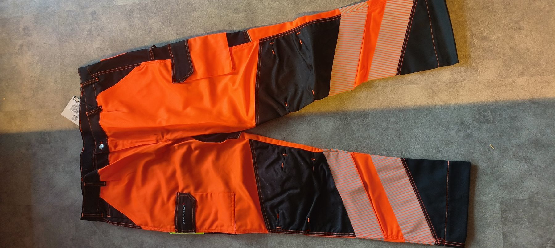 Pfanner Pantaloni: Pfanner Arbeitshose Neu – Usato da zweisimmen venduto da reformmuli01