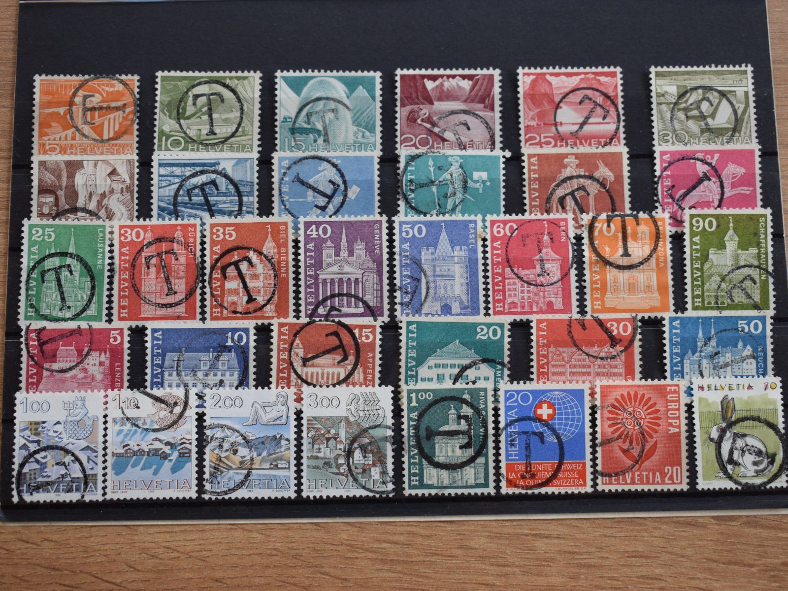 Tutti i francobolli: KleineStzrafporto Sammlung  B0707R – Usato da Bettingen venduto da Gluscht-Oase