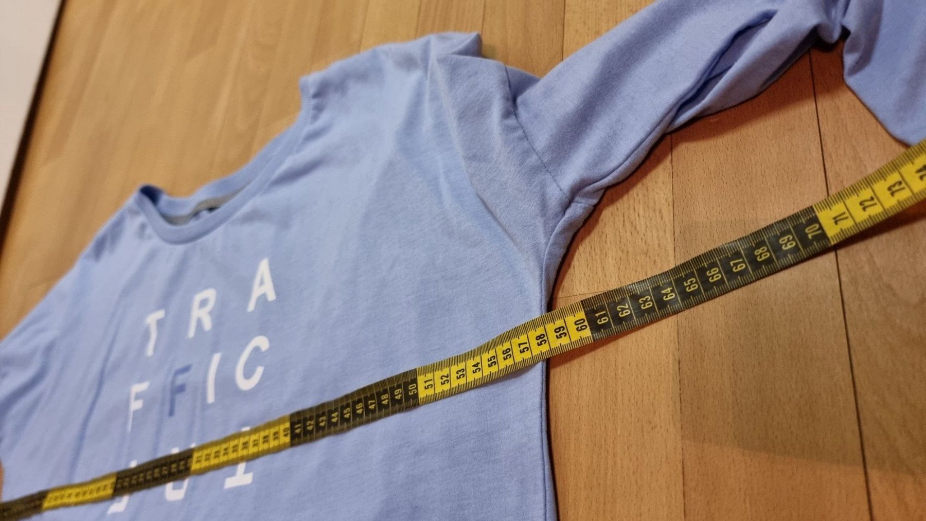 T-Shirts: Traffic Langarmshirt hellblau Gr. M – Gebraucht aus Wald ZH von CapLux 4