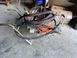 Umformer mit 2 vibro Nadeln