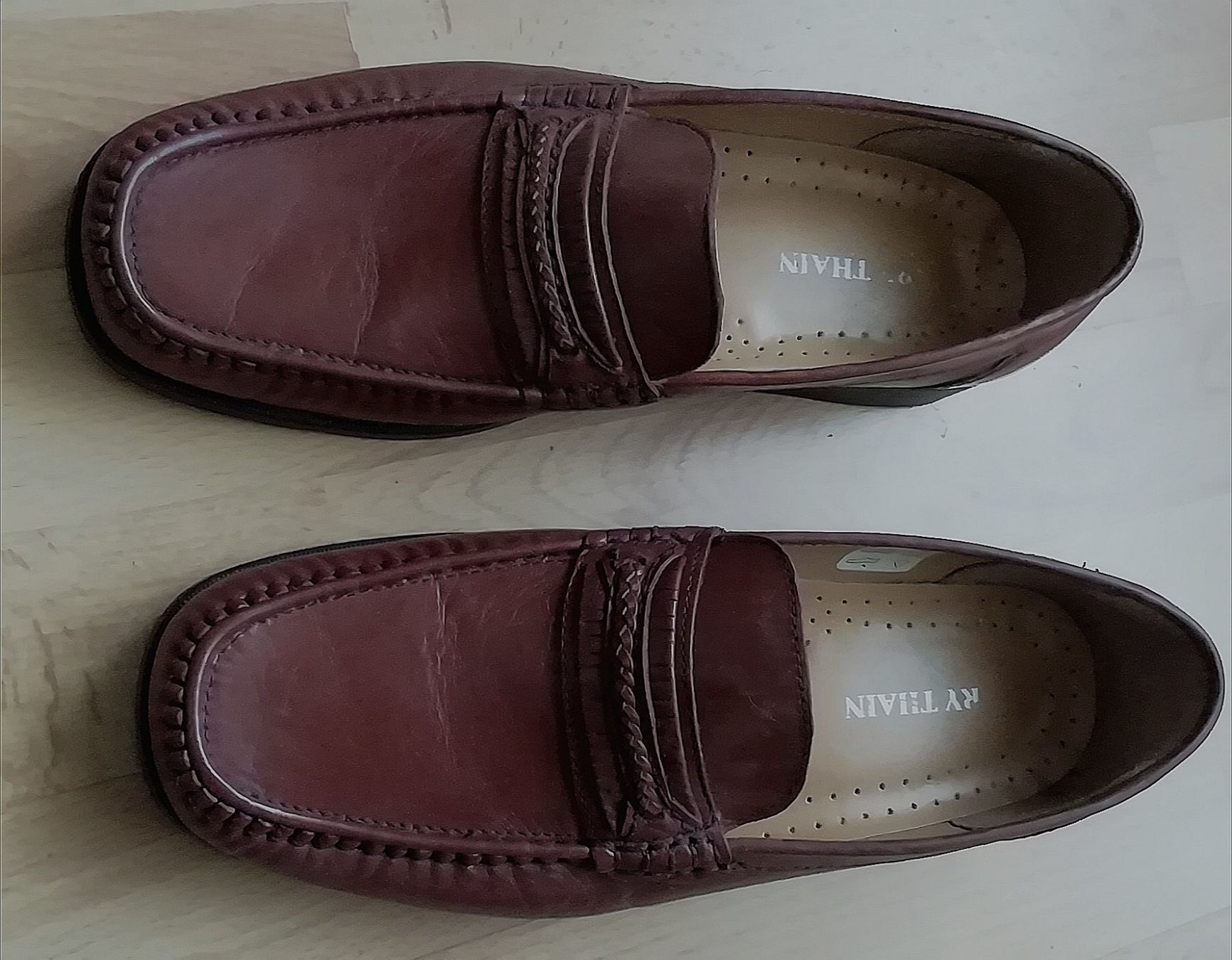 Scarpe da uomo: Lederschuhe Gr 41 – Nuovo (secondo la descrizione) da Unterseen venduto da Stedtli