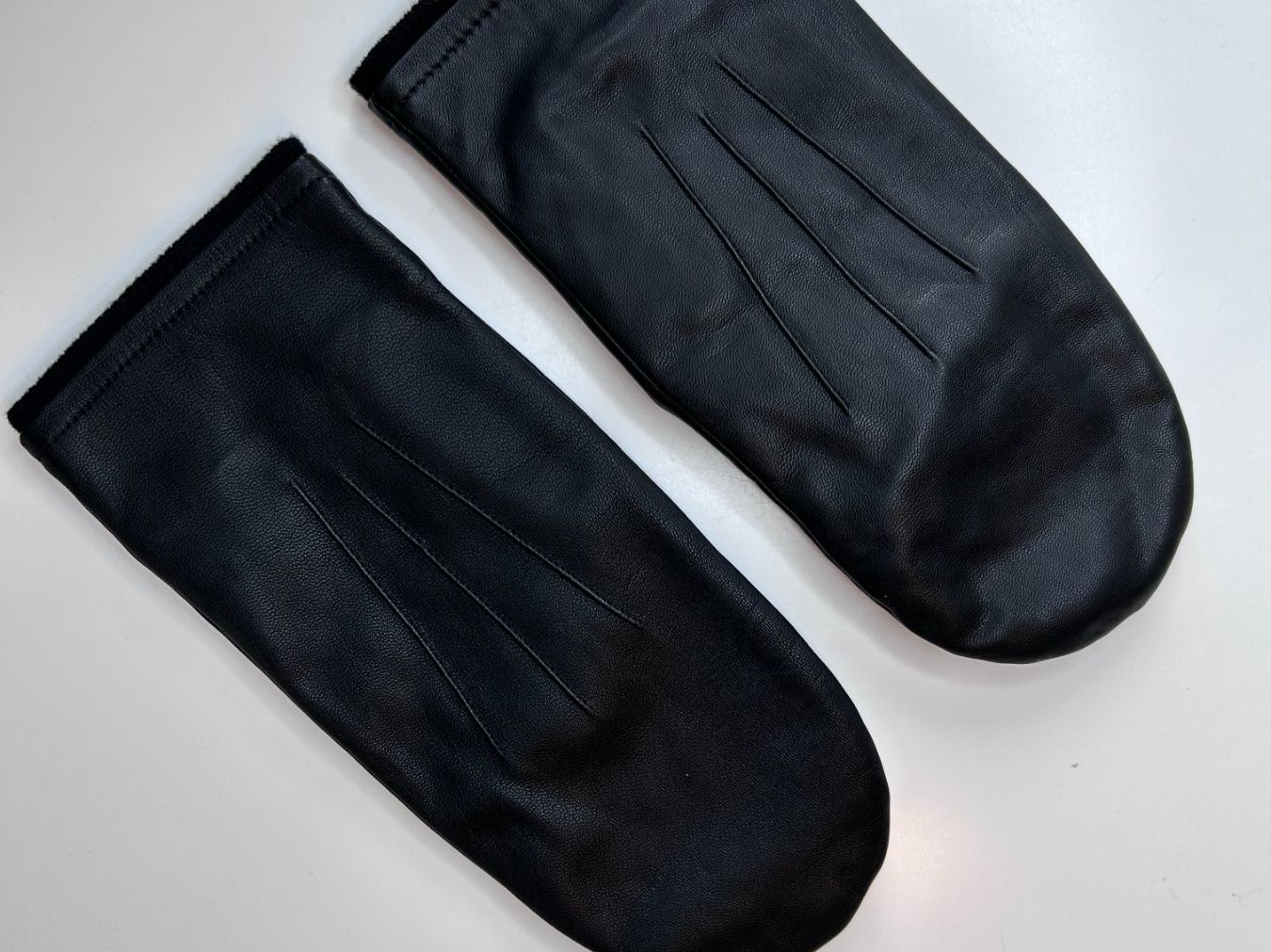 H&M Gants & mitaines : H&M Lederfäustlinge – D'occasion à St. Gallen par look-twice