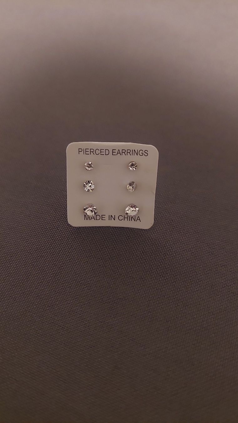 Orecchini pendenti & Orecchini a lobo: Set Ohrstecker, 3er-Pack – Nuovo (secondo la descrizione) da Rorschach venduto da jen_2z92