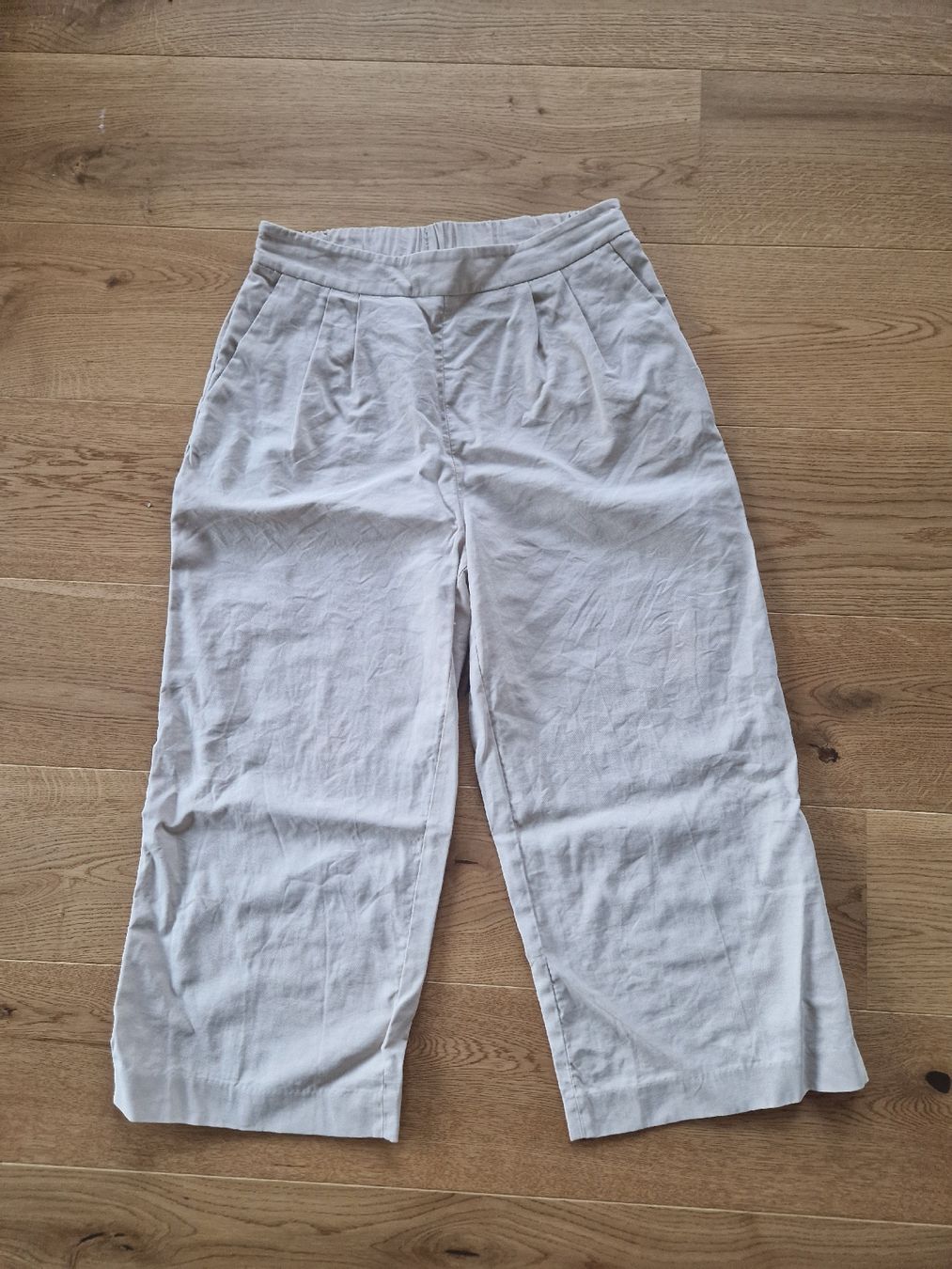 H&M Pantaloni: Culottes von H&M Gr. 38 – Usato da Innerberg venduto da Noe25