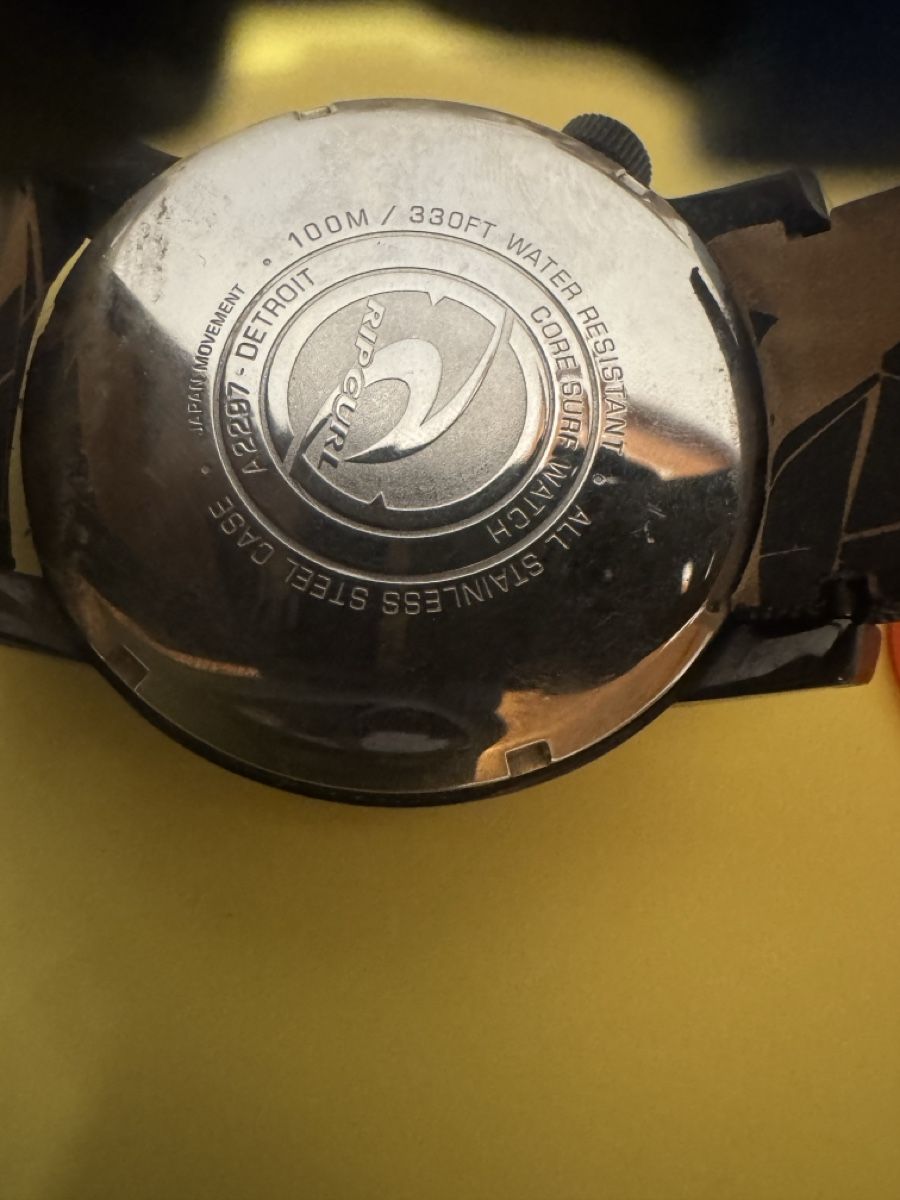 Rip Curl Orologi: Montre Rip Curl Detroit  – Usato da Veytaux venduto da 81v_2xqb 3
