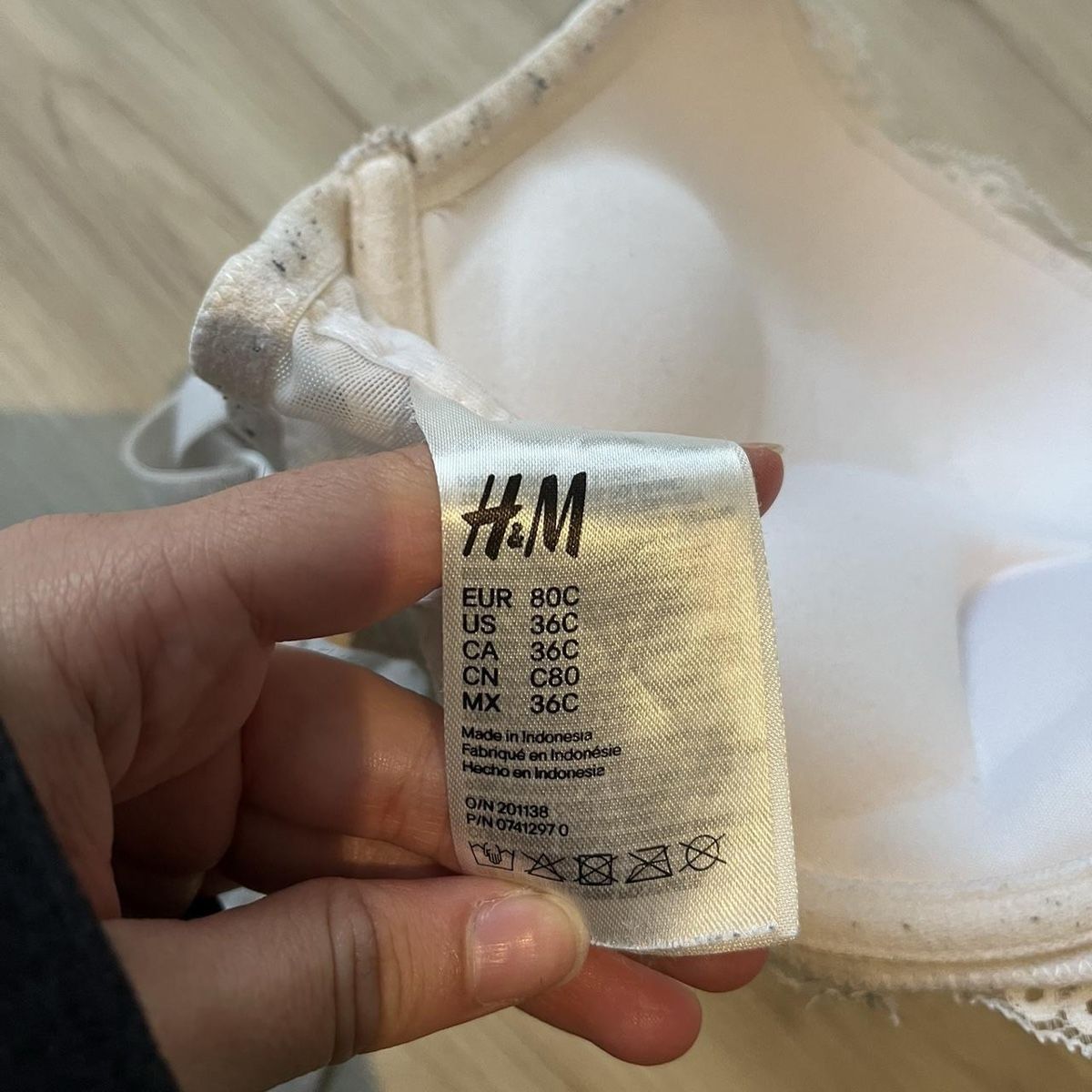 H&M Autres dessous: Push Up BH weiss – D'occasion à Neftenbach par anisha_capone 3
