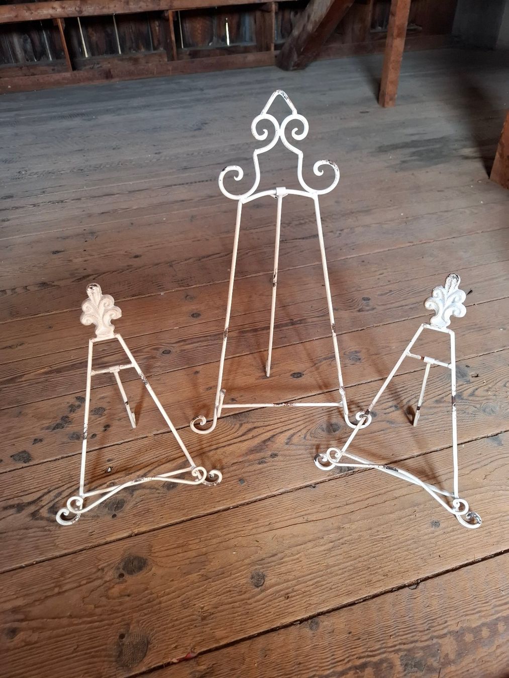 Autres décorations & accessoires: 3x Buchständer Shabby Chic – D'occasion à Büsserach par 11naomi