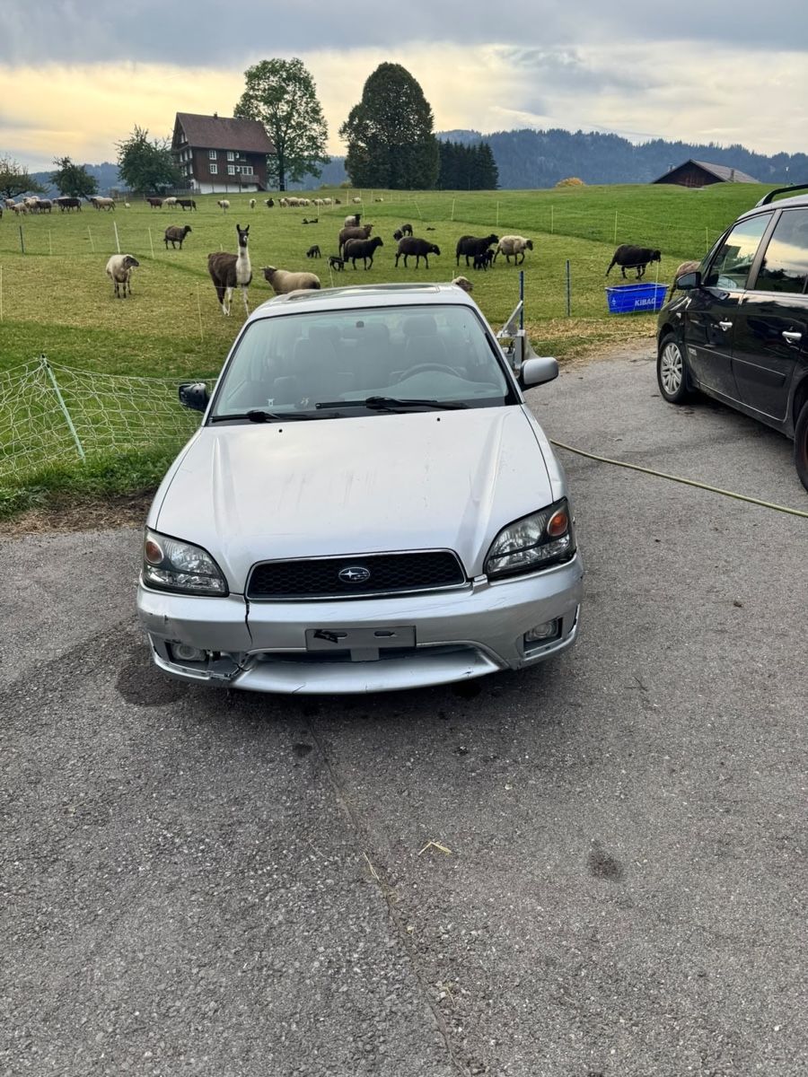 Autos: Subaru Legacy Limusiene – D'occasion à Unteriberg par celine_dettling