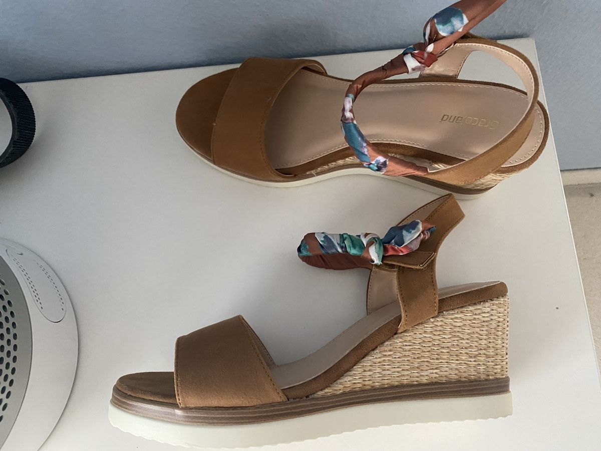 Damenschuhe: Sandalen gr 40 Pumps neu Sandale – Neu (gemäss Beschreibung) aus Amriswil von samettigerli 2