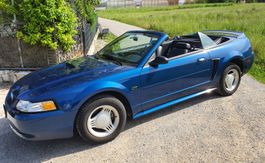 Youngtimer Ford Mustang Neuwertig