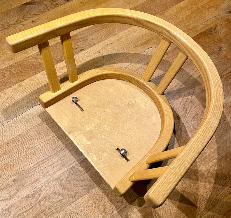 Schlittensitz, Schlittenlehne aus Holz