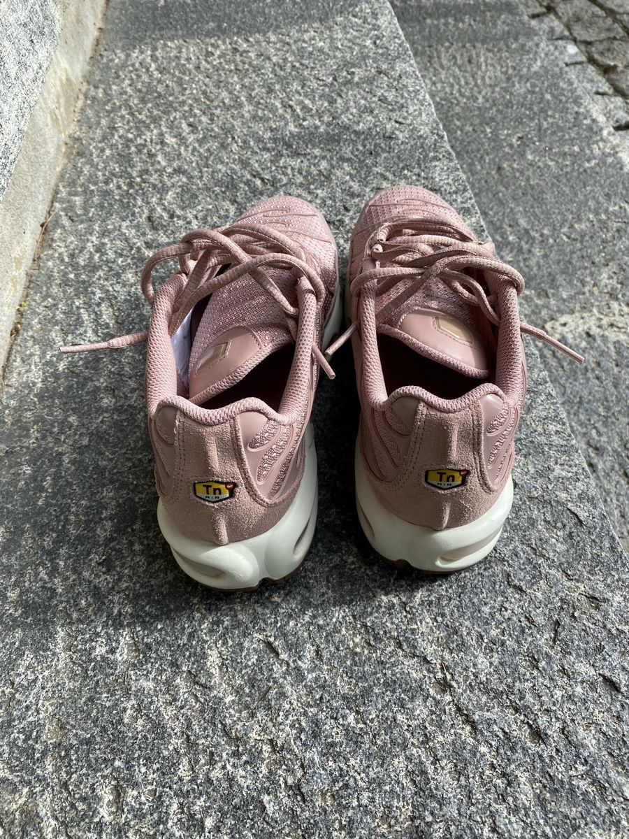 Nike Scarpe da donna: Nike Air Max 90 – Usato da Muri b. Bern venduto da car_hvs9 1