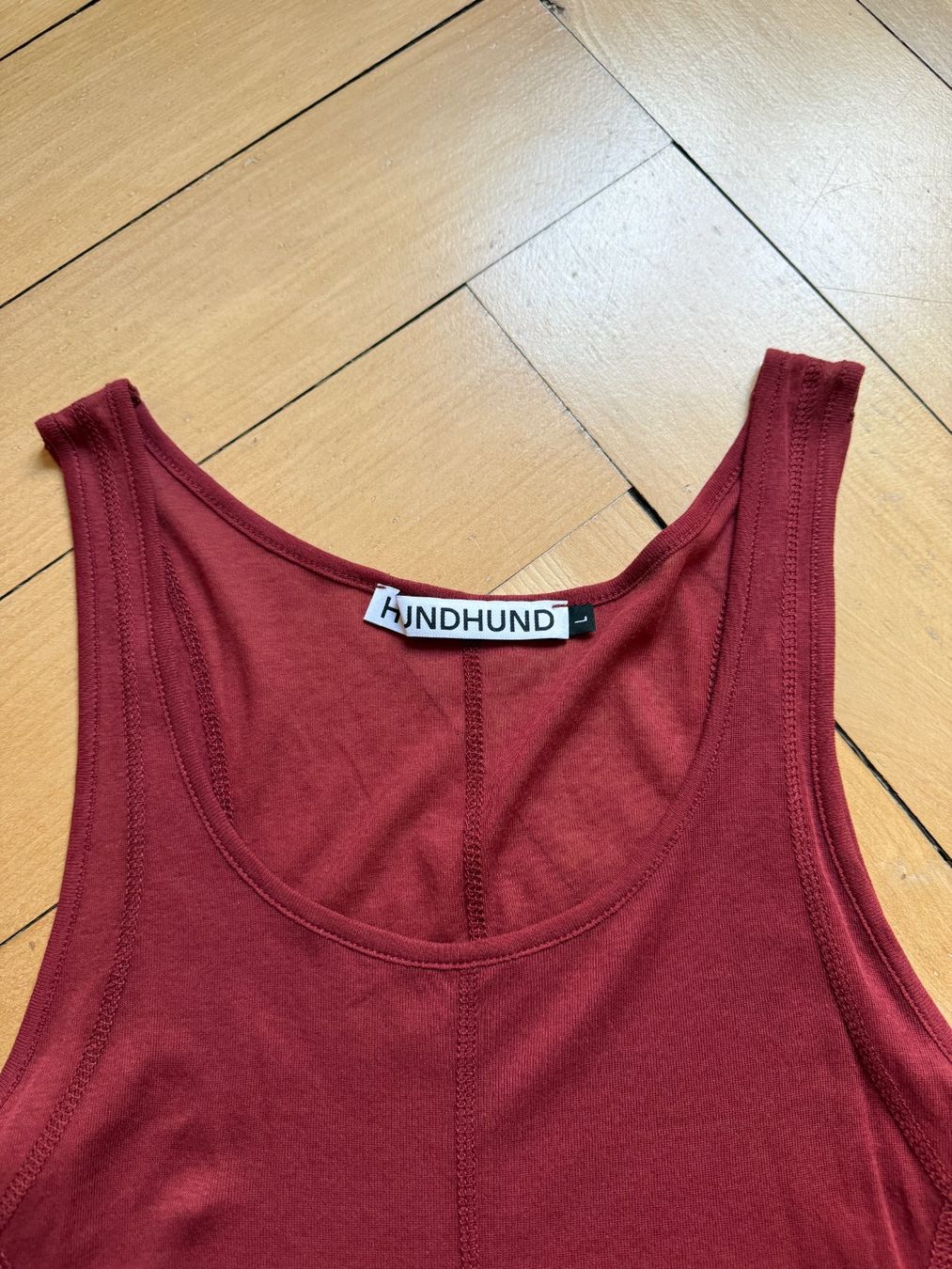 Tops: HUND HUND - Top rot transparent L – Gebraucht aus Zürich von Diazaio 3