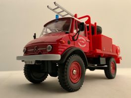 FEUERWEHR MERCEDES-BENZ UNIMOG 416 im Massstab 1:43