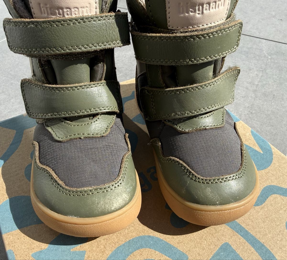 Bisgaard Scarpe per ragazzi: Bisgaard Kinder Timo Tex Schuhe grosse 26 – Usato da Unterägeri venduto da zub_8b92 4