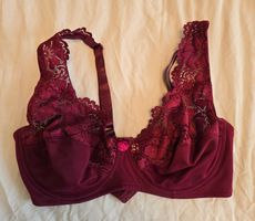 Schöner bordeauxroter BH mit Spitze, Grösse 85D - Neu!
