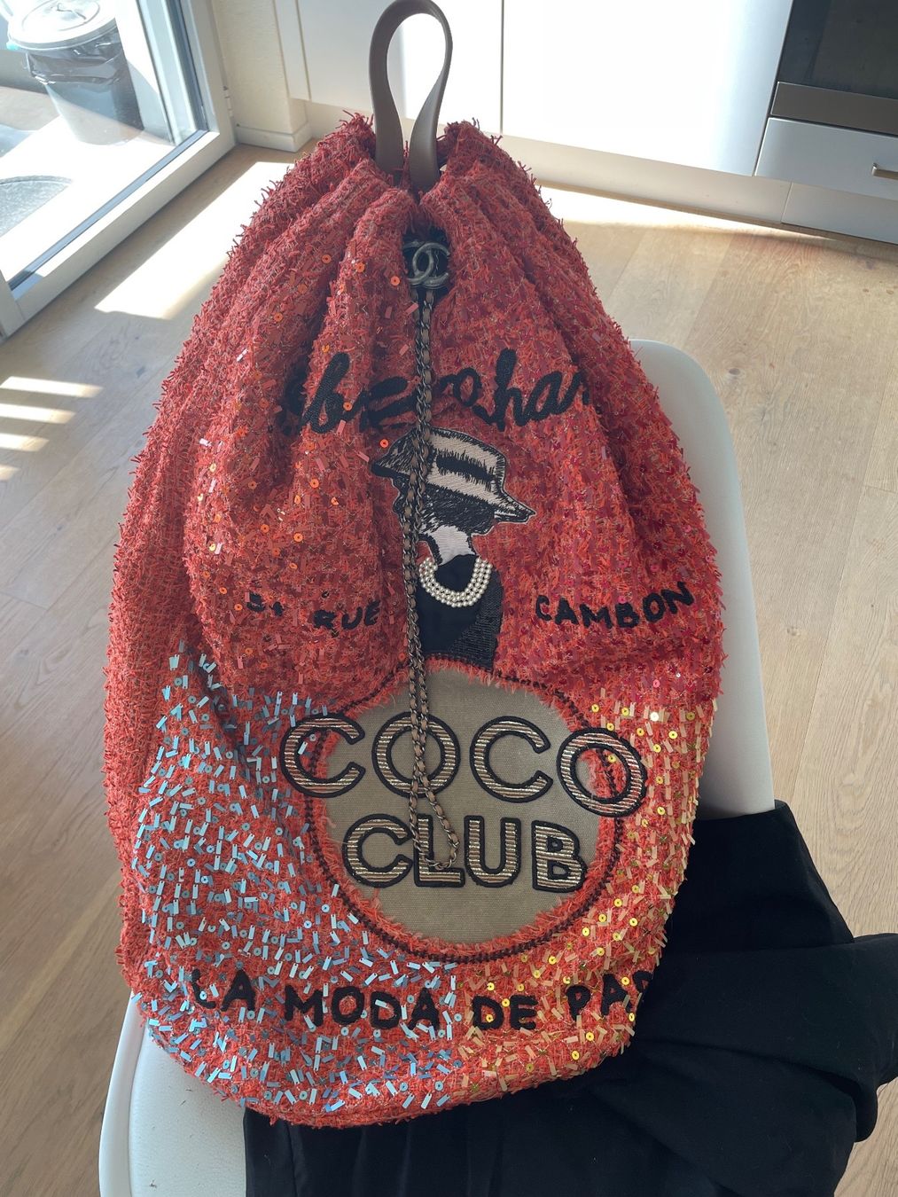 Chanel Zaini: Chanel Rücksack Tasche – Nuovo (secondo la descrizione) da Winterthur venduto da 19.19 9