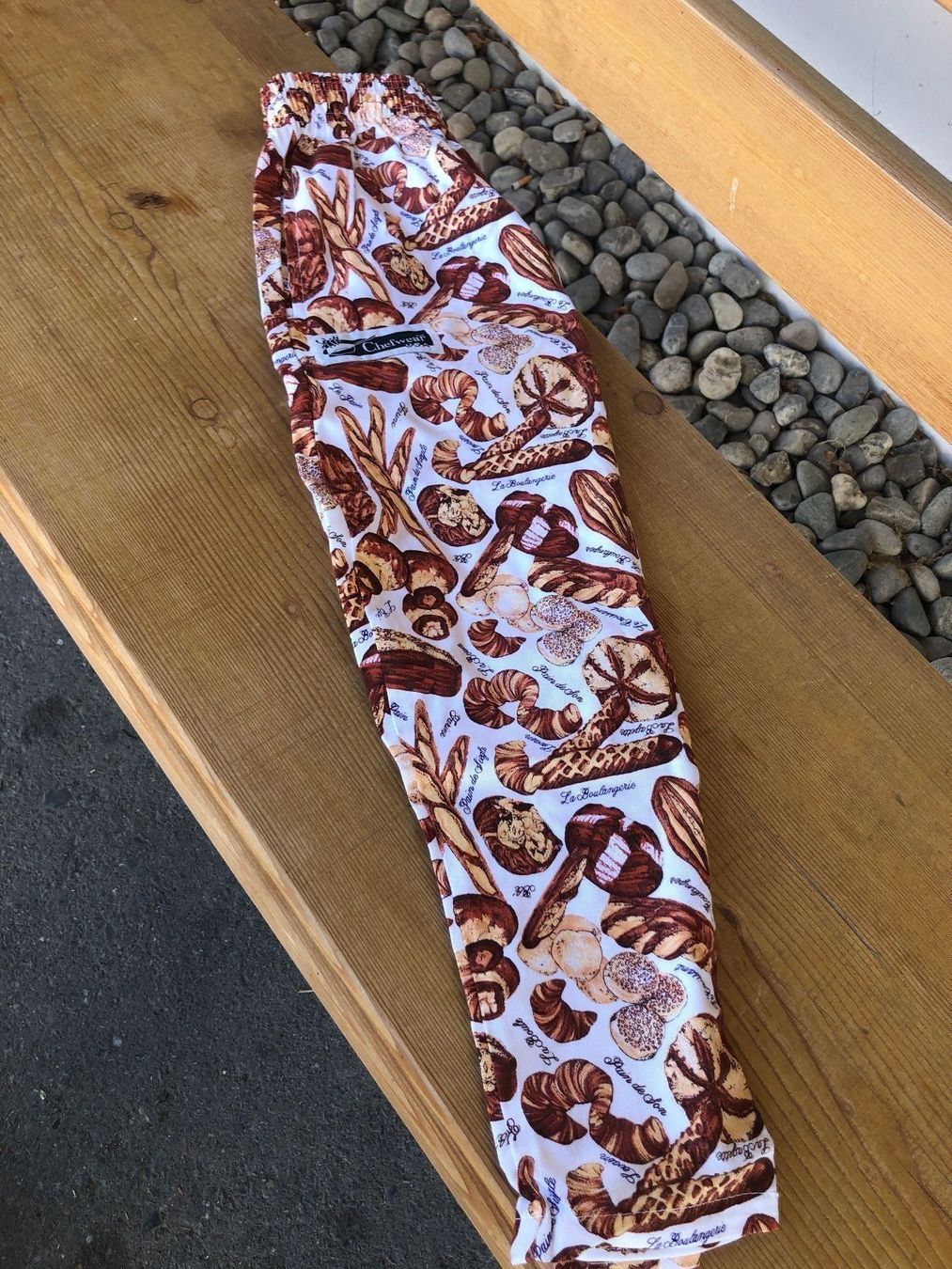 Küchengeräte: Kinder Bäckerhose Gr. 5-6 Jahre – Neu und originalverpackt aus Gossau SG von Sombat 3