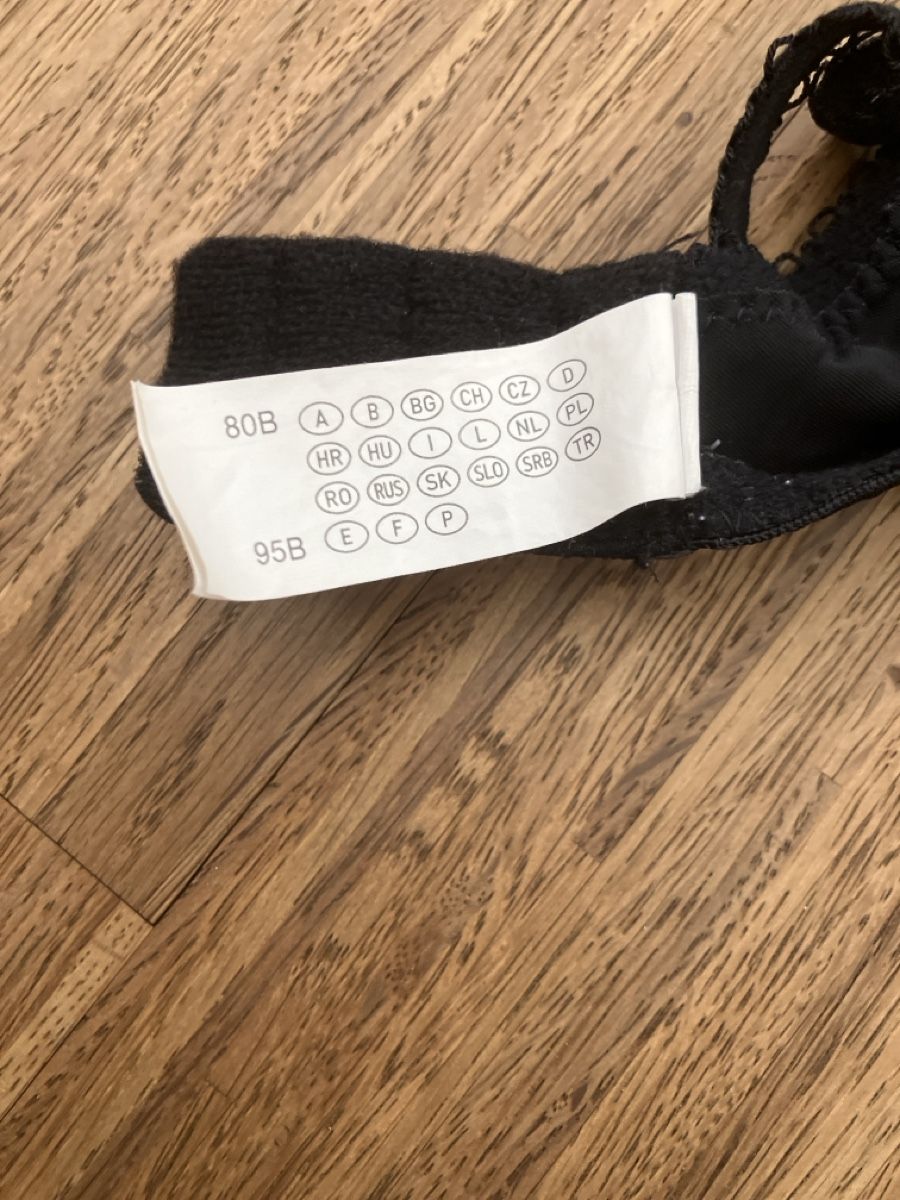 Altra biancheria intima: Schwarzes BH und Slip Set – Usato da Ruggell venduto da VegasGirl 3