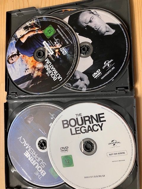 Tutti i DVDs: The Bourne alle 4 DVD – Usato da Thalwil venduto da Trainspotter 2