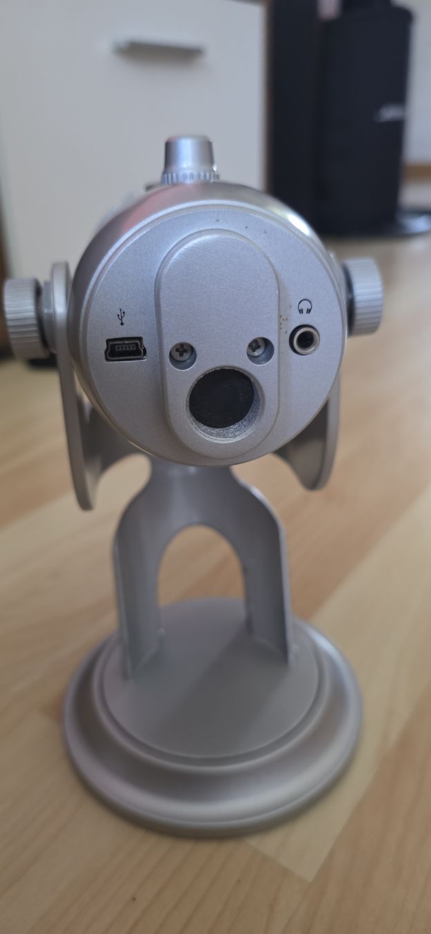Microfoni: Blue Yeti – Usato da Chur venduto da ACE18 1