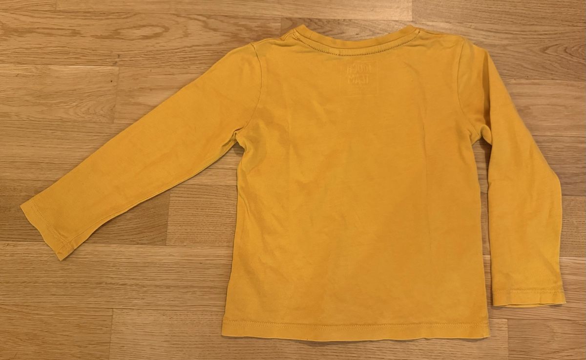 C&A Maglioni & Felpe: C&A - Pull jaune avec machines chantiers, taille 98 – Usato da Genève venduto da valmath 1